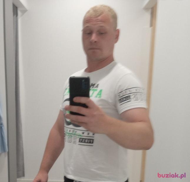 Krzysztof, Mężczyzna, 33, Gniezno, Polska, Zdjęcie: 2