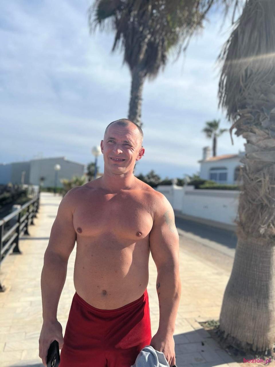 Slawomir, Mężczyzna, 45, Aberdeen, Wielka Brytania, Zdjęcie: 2
