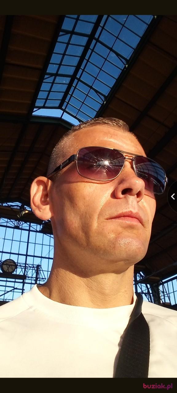 Jarek, Mężczyzna, 45, Legnica, Polska, Zdjęcie: 2