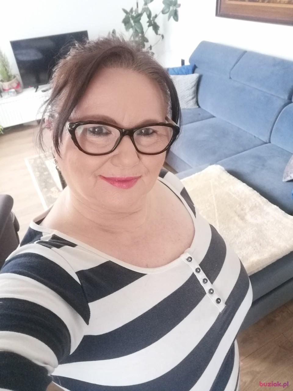 Basia, Kobieta, 65, Gniezno, Polska, Zdjęcie: 2
