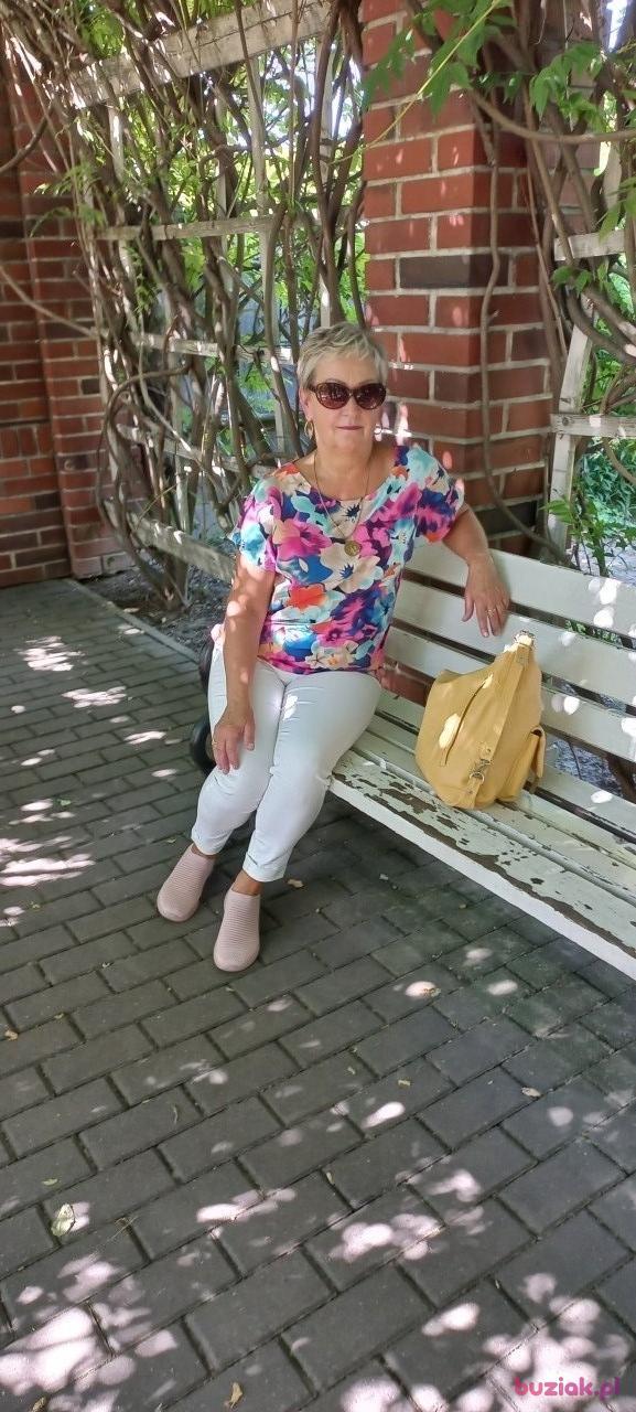 Gabriela, Kobieta, 68, Bytom, Polska, Zdjęcie: 2