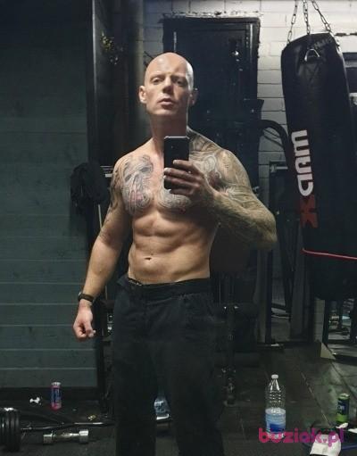 Krzysztof, Mężczyzna, 40, Wielka Brytania, Zdjęcie: 2