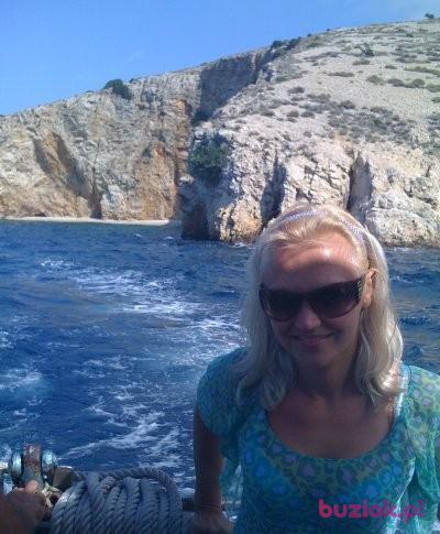 MELANIA, Female, 49, , Photo: 2