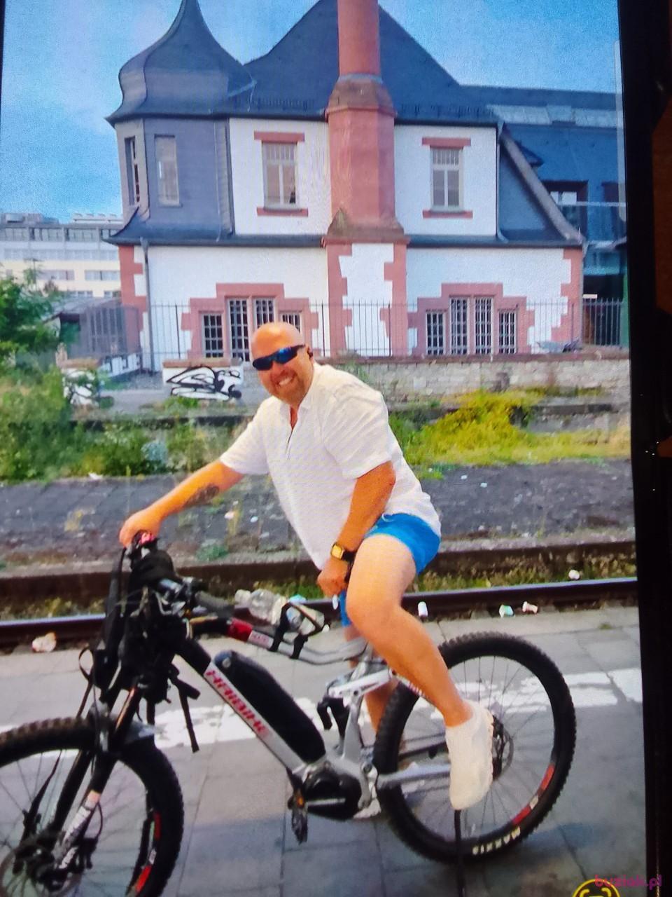 Barteksam, Mężczyzna, 49, Frankfurt, Niemcy, Zdjęcie: 2