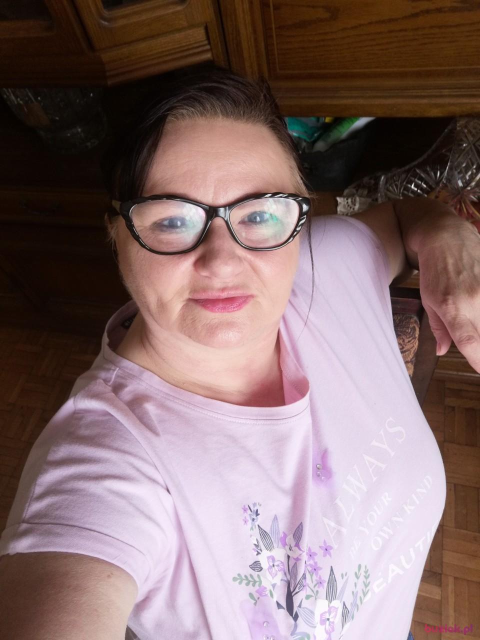 Basia, Kobieta, 65, Gniezno, Polska, Zdjęcie: 1