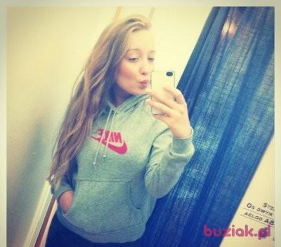Alexandra , Kobieta, 28, Aberdeen, Wielka Brytania, Zdjęcie: 5