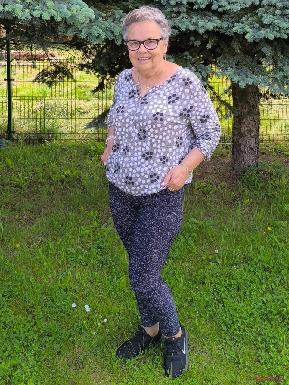 Elzbieta, Kobieta, 72, Polkowice, Polska, Zdjęcie: 3