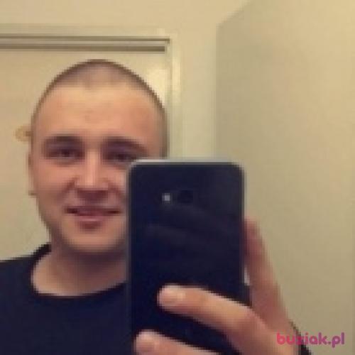 Kacpero123, Mężczyzna, 25 lat, Puławy