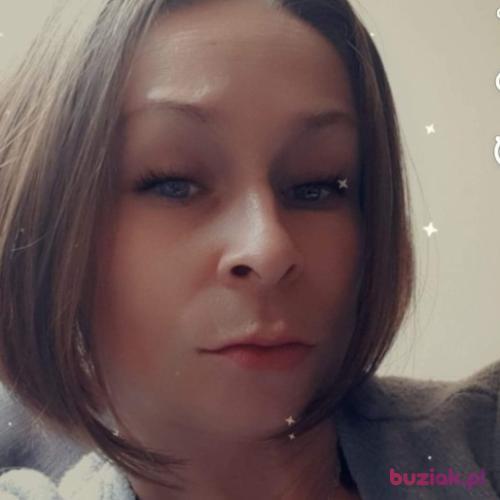 7e0, Female, 44 years, Berlin