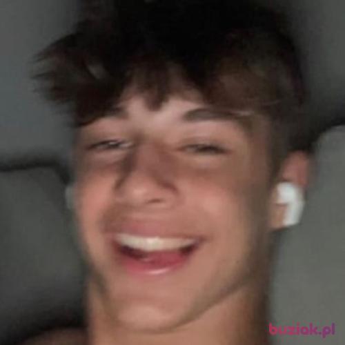 kamilekk20hot, Male, 19 years, Lublin