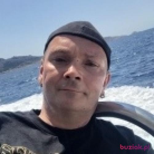 Crosier, Male, 48 years, Paryż