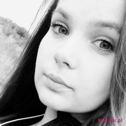 Kiniaa, Female, 31 years, Łódź