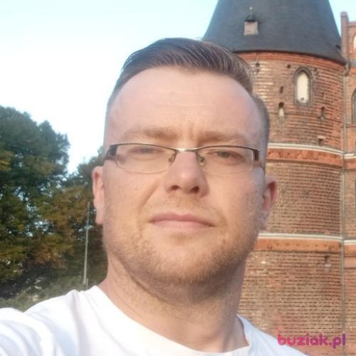 Eszu88, Male, 37 years, Gromitz