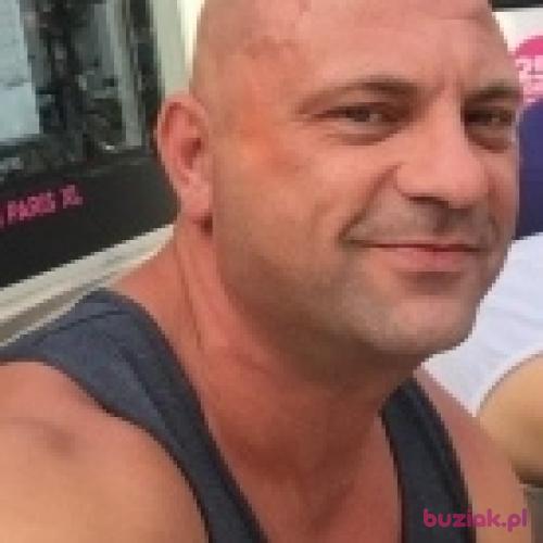 CALZZI, Male, 47 years, Holandia Północna