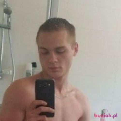 Maly2134, Male, 32 years, Flevoland