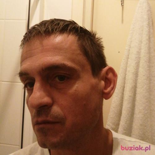 A64, Male, 43 years, Haga