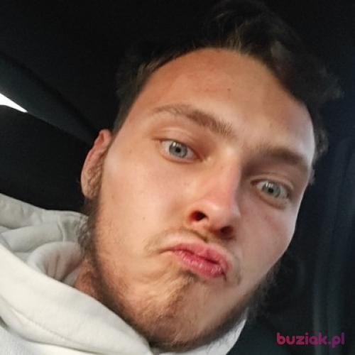 larwus, Male, 20 years, Goppingen