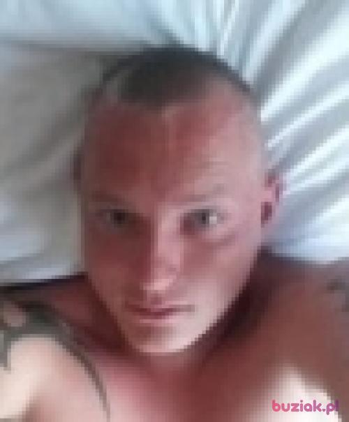 xxxbialyszatanx, Mężczyzna, 32 lata, Złotów