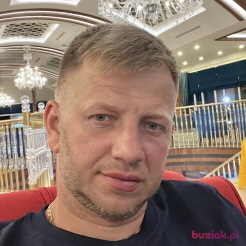 lucaslux, Male, 41 years, Crawley