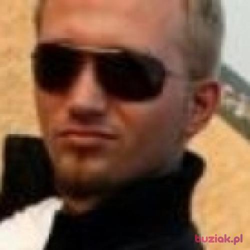 Anddze, Male, 46 years, Nes