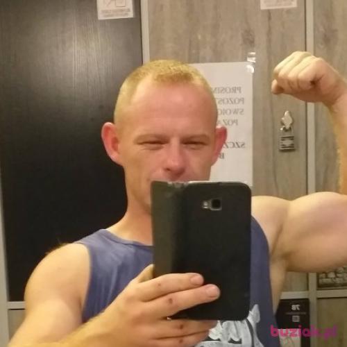 Ttttttttyhhjj, Male, 41 years, Legnica