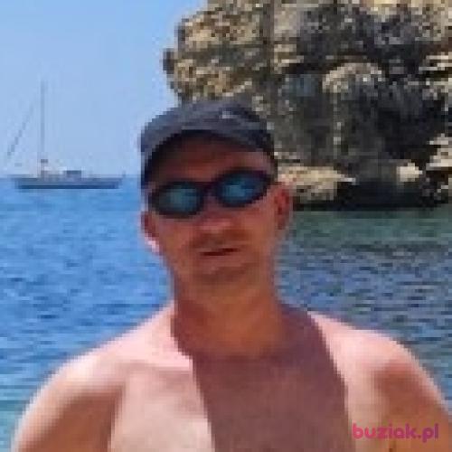 brzusio, Male, 48 years, Ashford