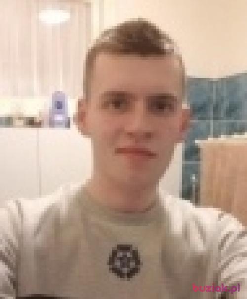 ROB3RTxxxx, Mężczyzna, 31 lat, Piła