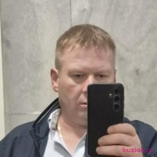 mar-1, Male, 47 years, Frankfurt