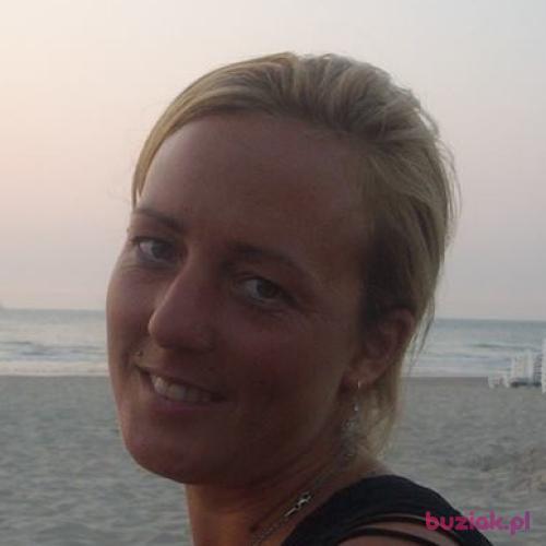 Kanna, Female, 42 years, Cologne