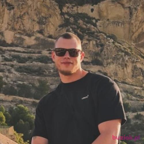 Rromek, Mężczyzna, 30 lat, Arcen
