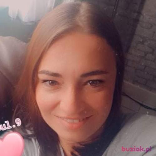kikiewa, Female, 41 years, Gresford