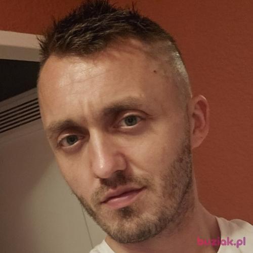 Kkkamil, Mężczyzna, 34 lata, Frankfurt