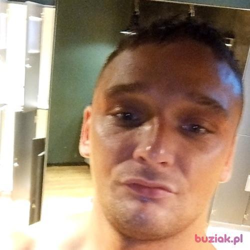 youYoungSon, Male, 31 years, Wuppertal