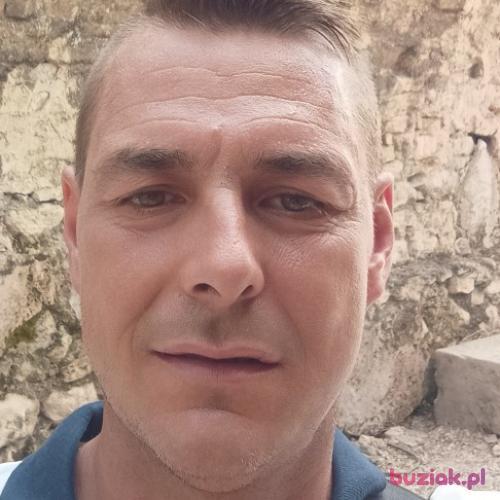 Lokhtar, Male, 49 years, Kraków