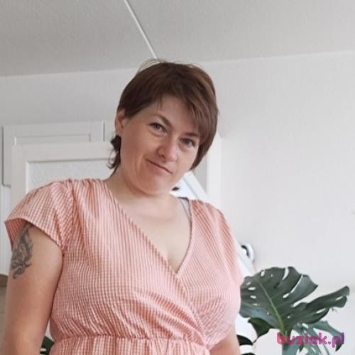 akinom1984, Female, 42 years, Haga