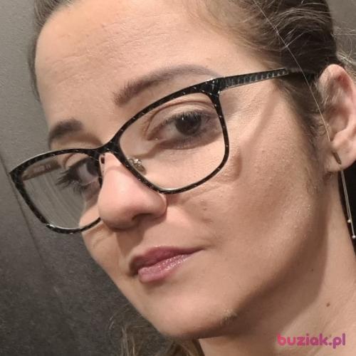patikaa, Female, 40 years, Bielefeld