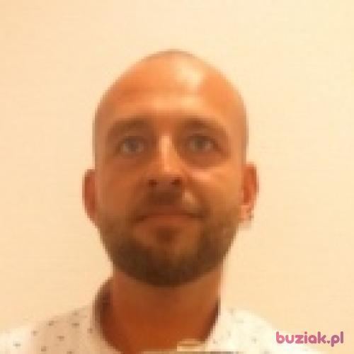 Papazosi, Mężczyzna, 46 lat, Brema