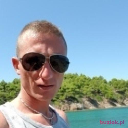 Bennybenasii, Male, 37 years, Limburgia